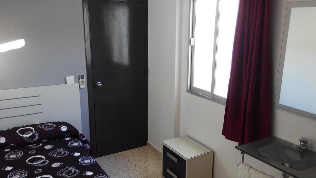 Hostal Ocana マニルバ 部屋 写真