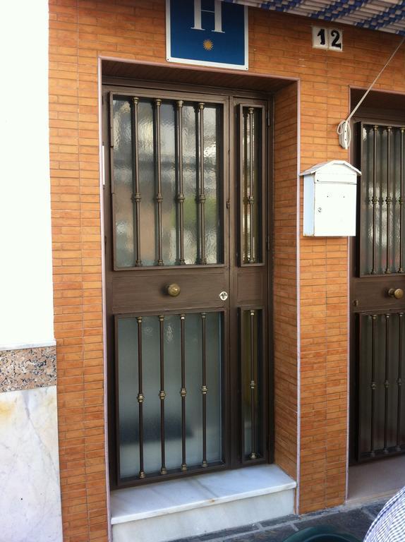 Hostal Ocana マニルバ エクステリア 写真
